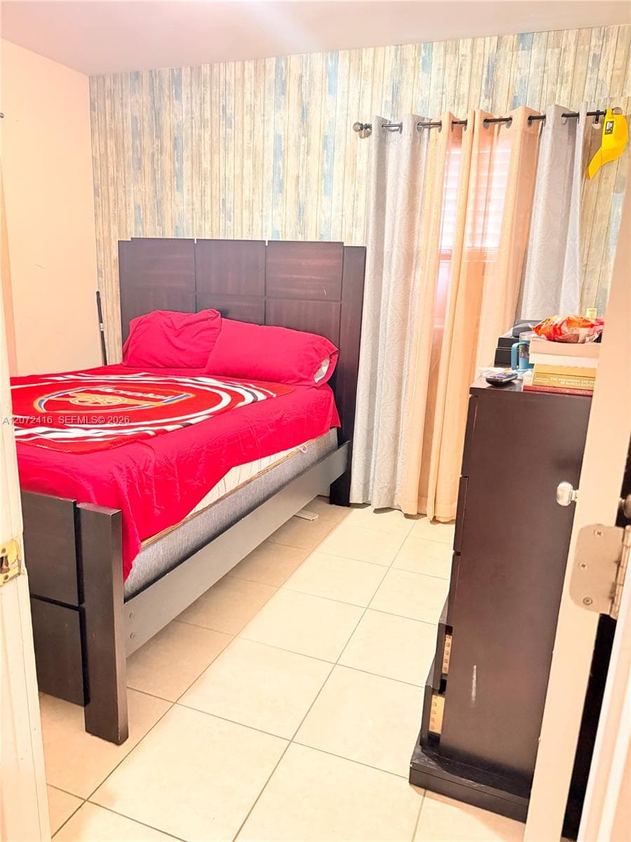 1201 NW 11th Pl, Fort Lauderdale, FL 33311 photo 4
