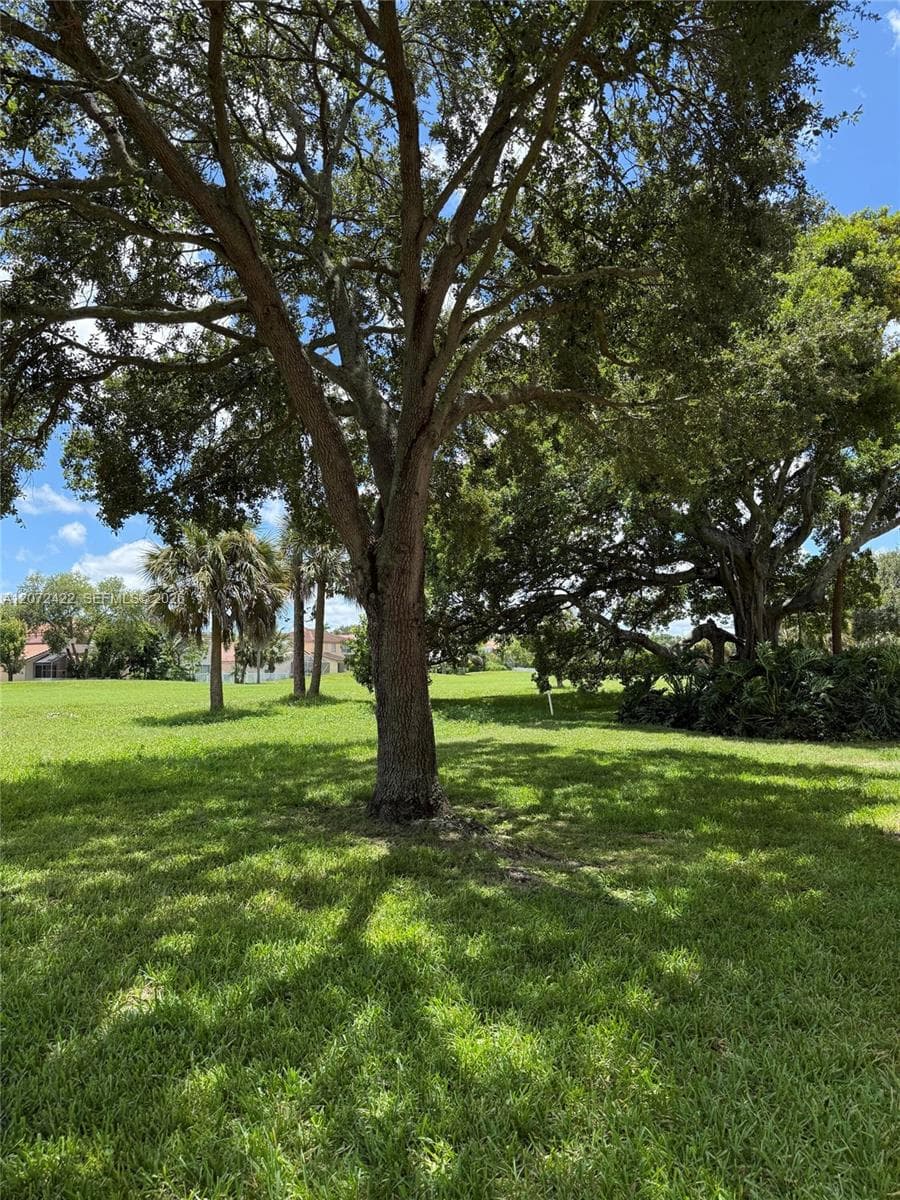 3450 N Pinewalk Dr N # 421, Margate, FL 33063 photo 2