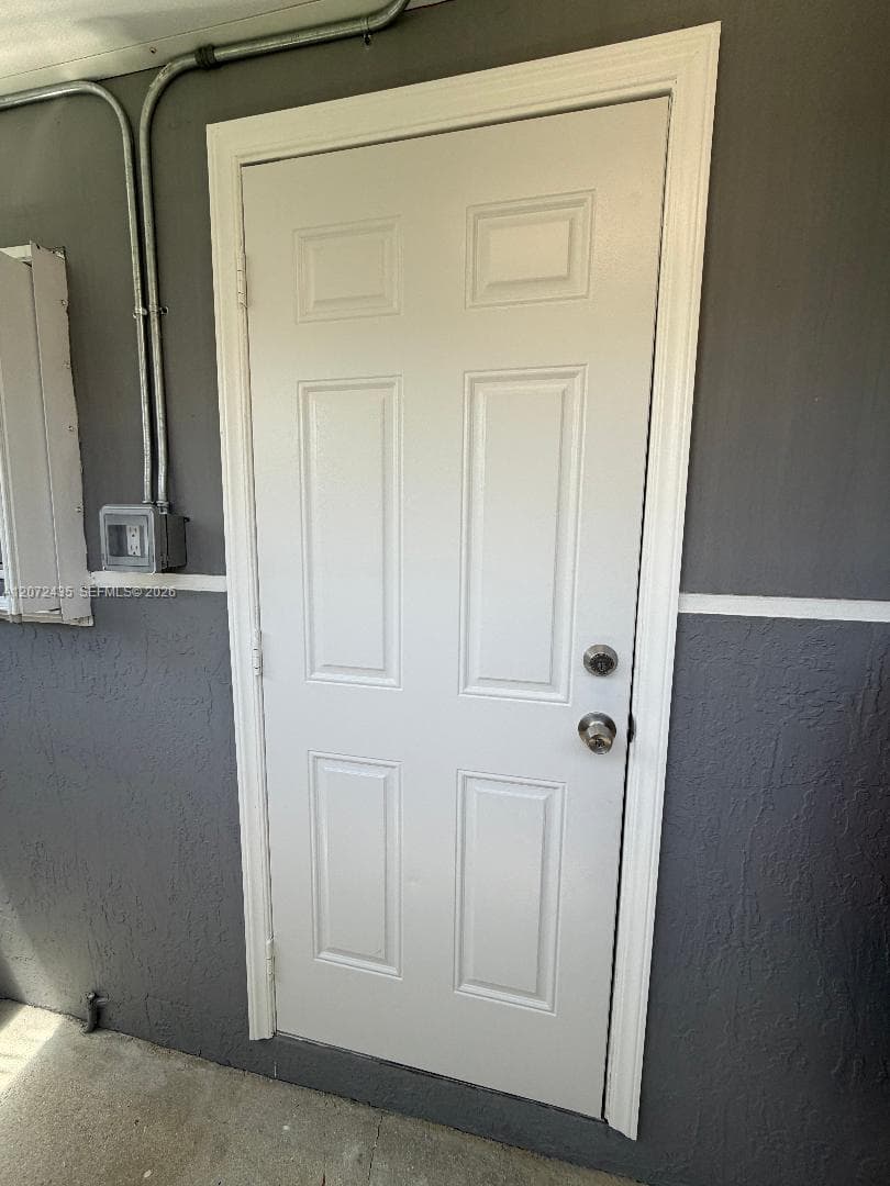 8258 SW 148th Pl # REAR, Miami, FL 33193 photo 2