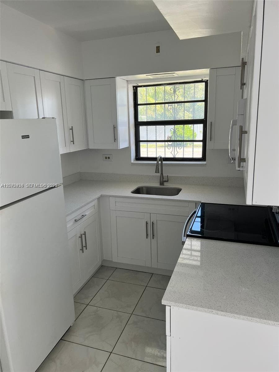 505 NE 142nd St # A, North Miami, FL 33161 photo 5