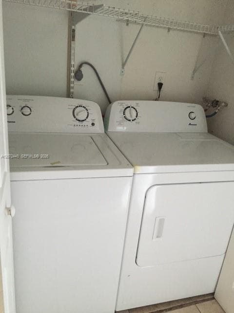 8290 Lake Dr # 144, Doral, FL 33166 photo 2