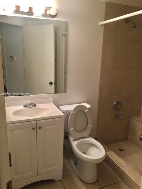 8290 Lake Dr # 144, Doral, FL 33166 photo 5