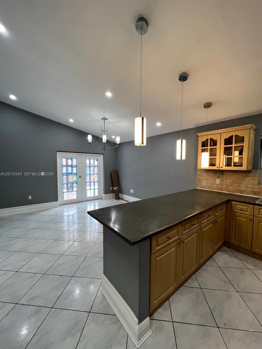 6978 W 25th Ave, Hialeah, FL 33016 photo 2