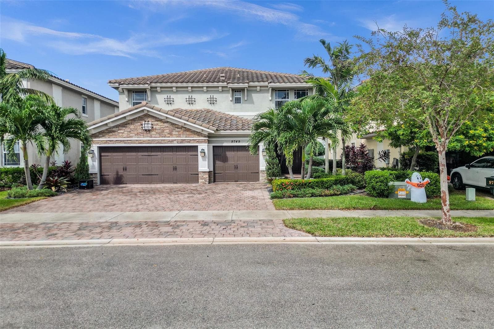 9749 Blue Isle # BAY, Parkland, FL 33076 photo 5