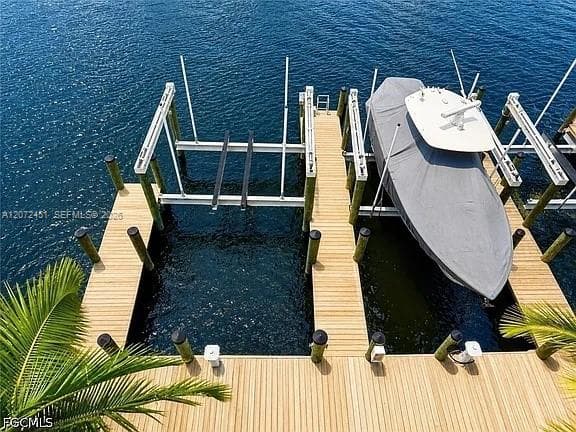 5816 Shell Cove Dr # 119, Cape Coral, FL 33914 photo 3