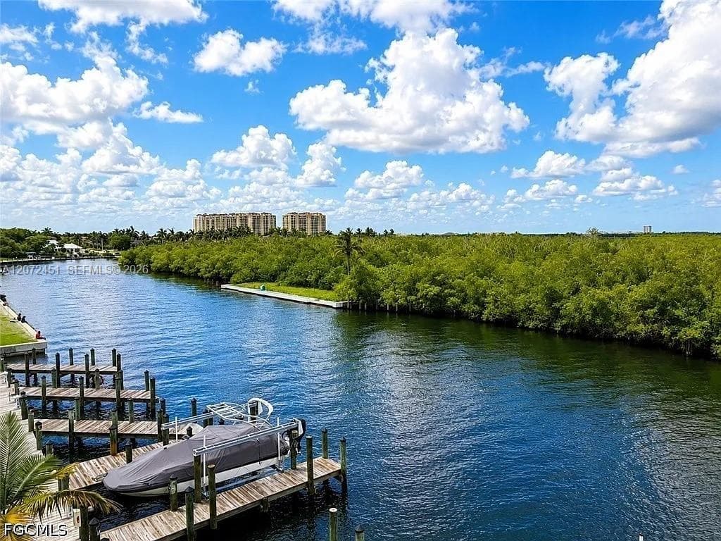 5816 Shell Cove Dr # 119, Cape Coral, FL 33914 photo 4