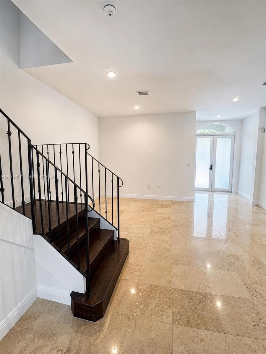 2286 SW 16th Ct # 2286, Miami, FL 33145 photo 4
