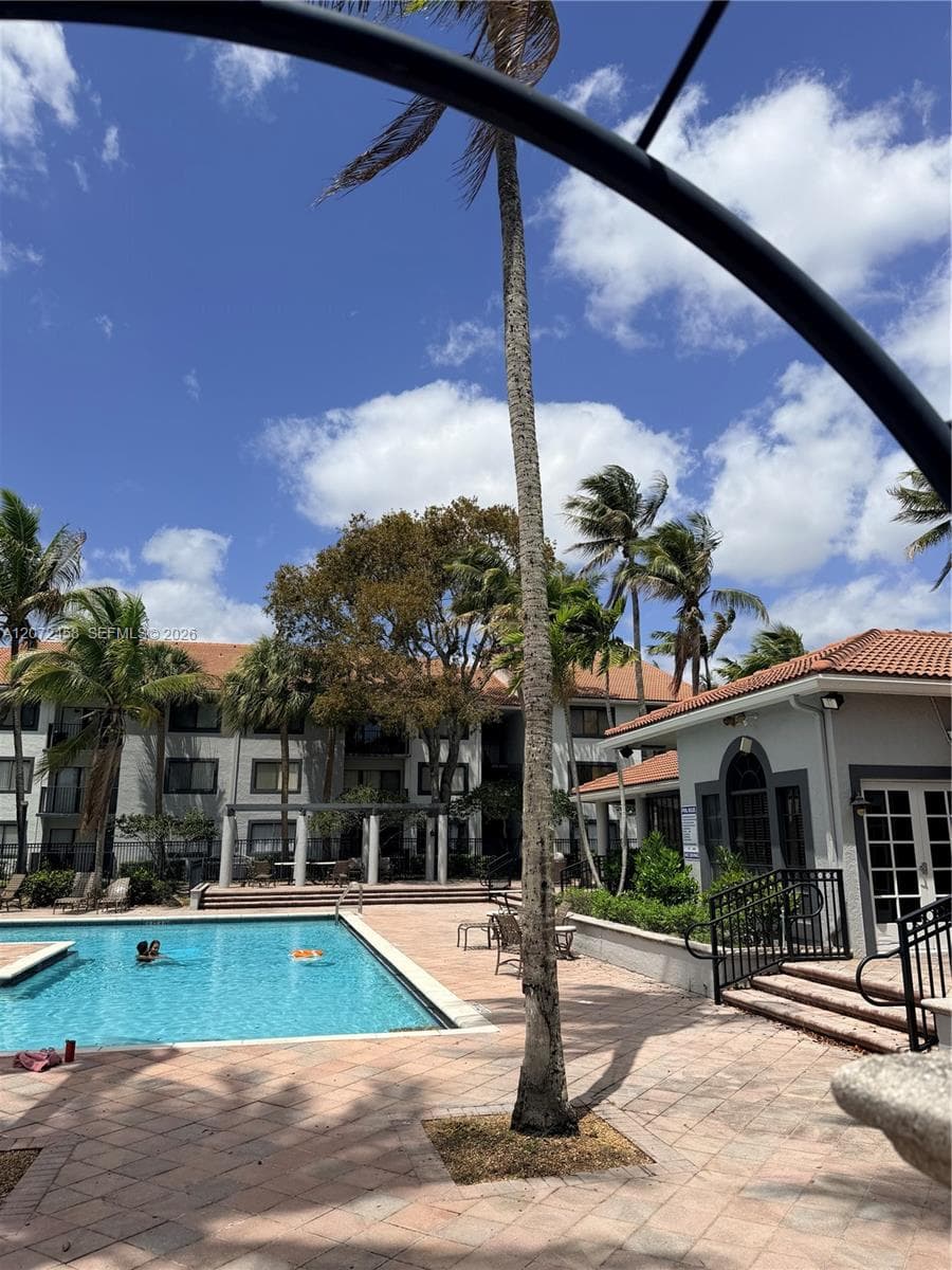 9250 W Atlantic Blvd # 936, Coral Springs, FL 33071 photo 2