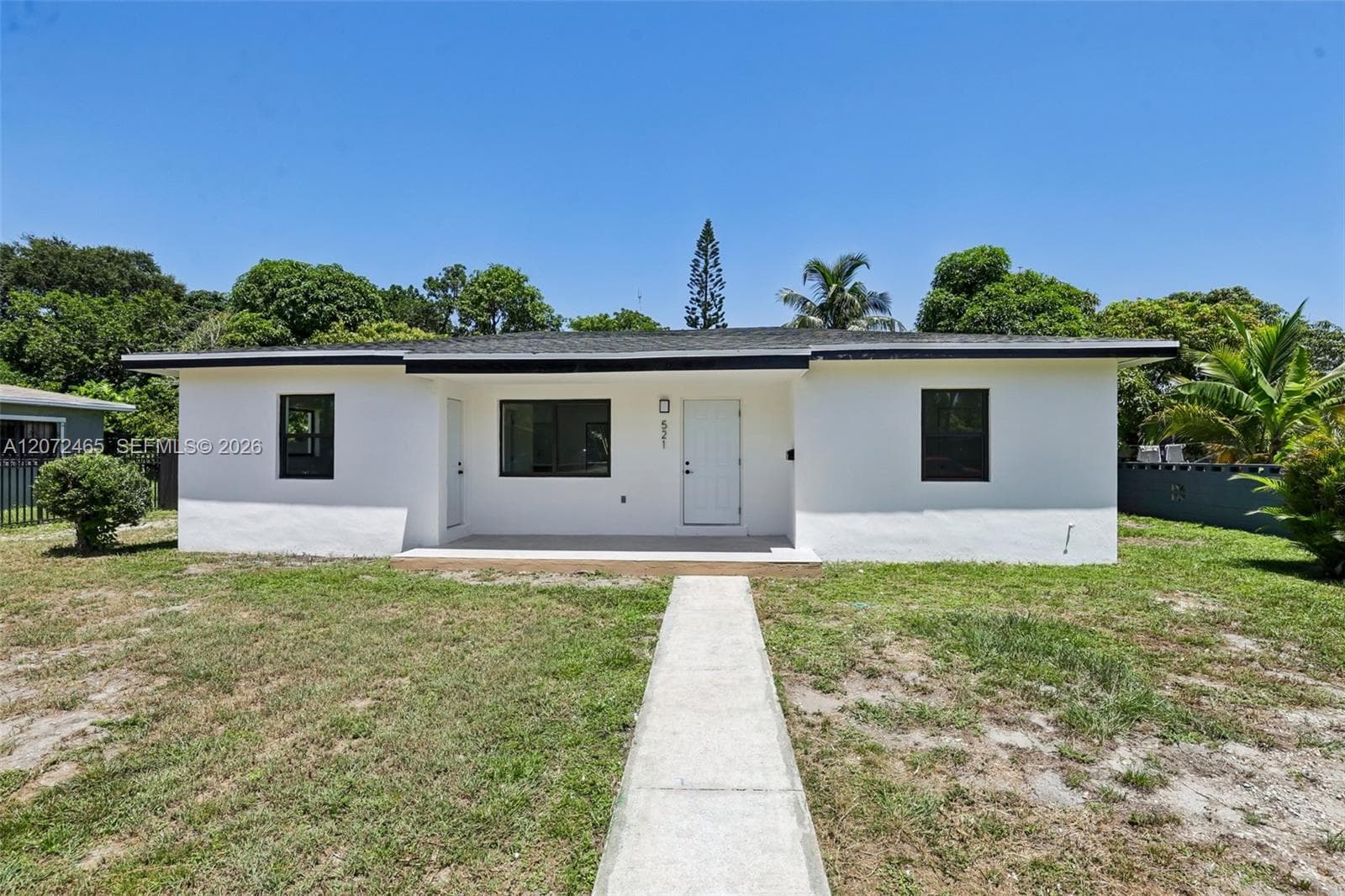 521 NW 189th Ter, Miami Gardens, FL 33169 photo 3