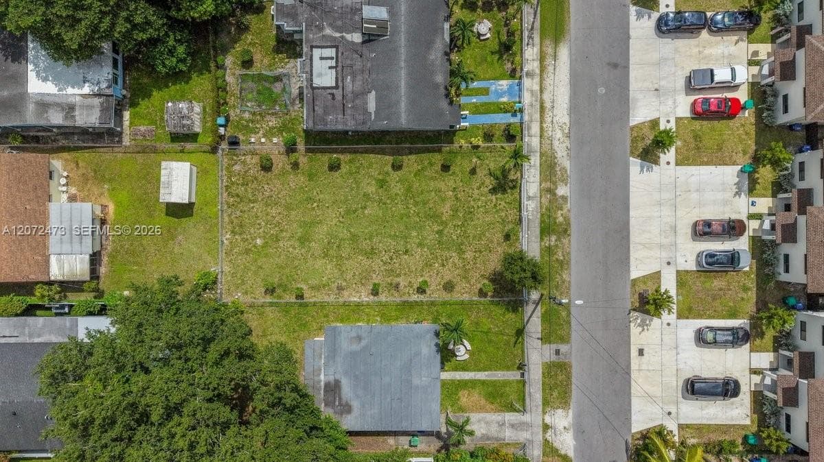 1967 NW 52nd St, Miami, FL 33142 photo 4