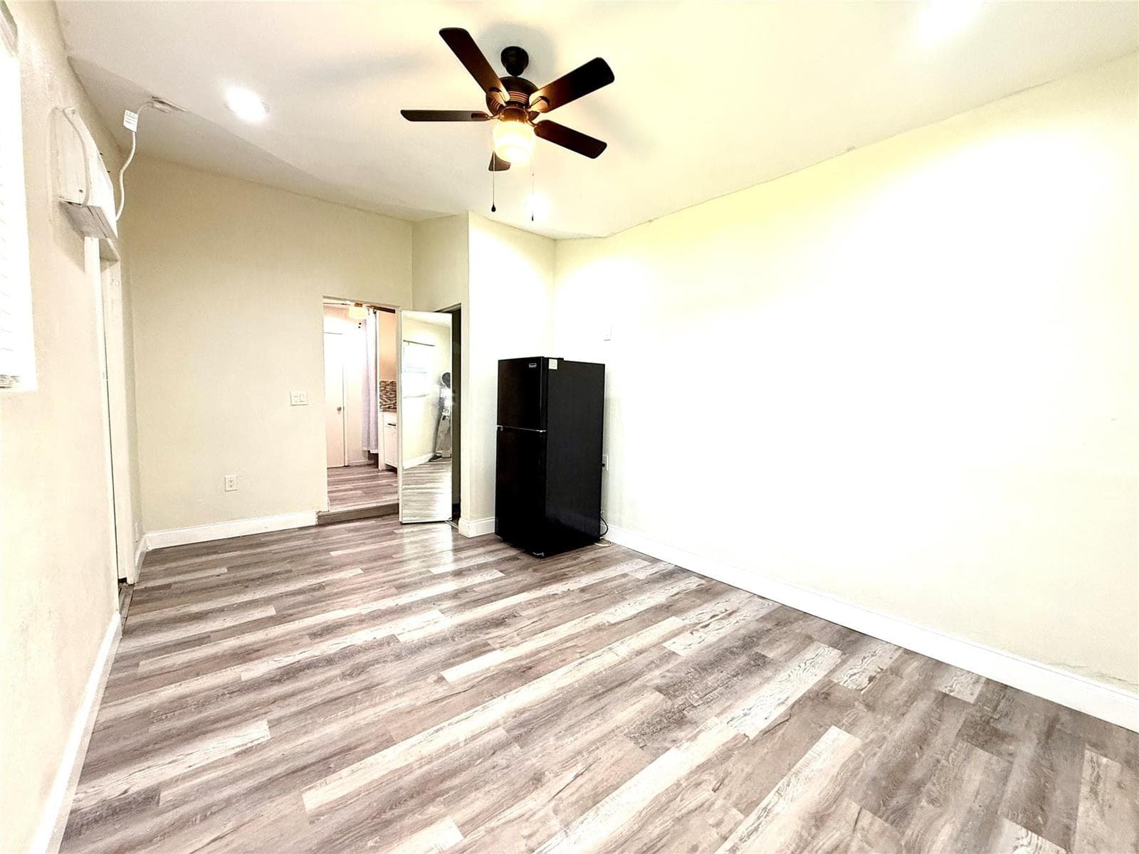 3548 NW 39th Avenue, Lauderdale Lakes, FL 33309 photo 5