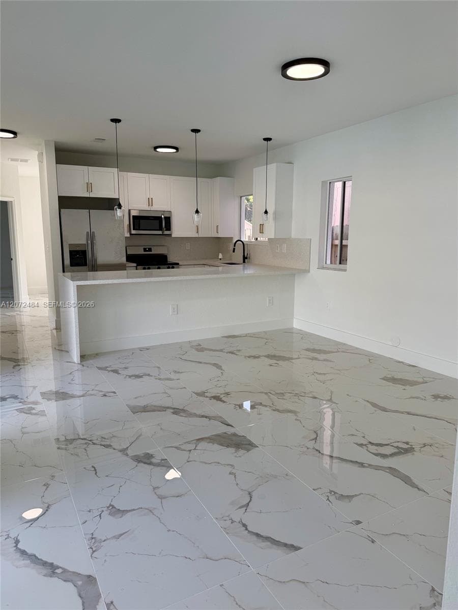 3401 NE 4th St, Homestead, FL 33033 photo 2