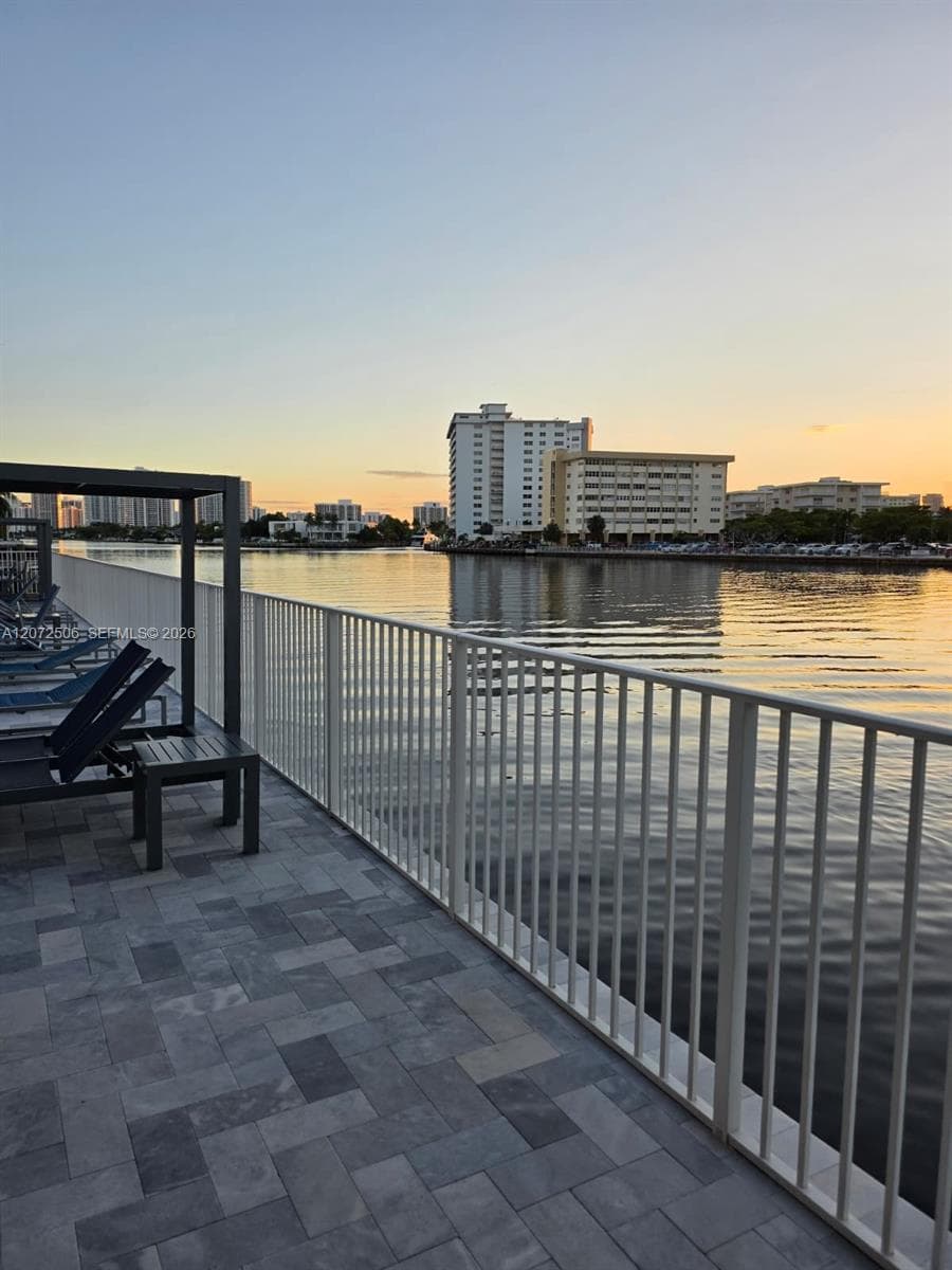 1833 S Ocean Dr # 809, Hallandale Beach, FL 33009 photo 3