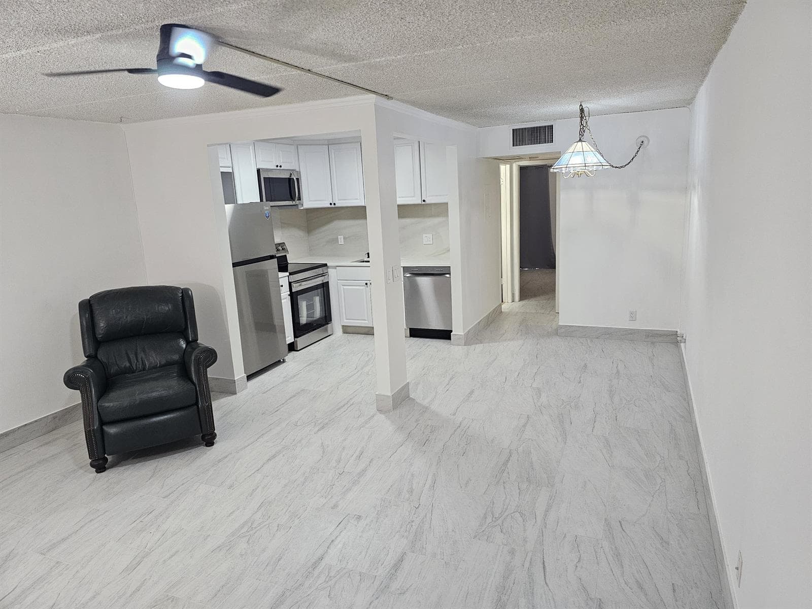 555 Purdy Lane # 114, Palm Springs, FL 33461 photo 2