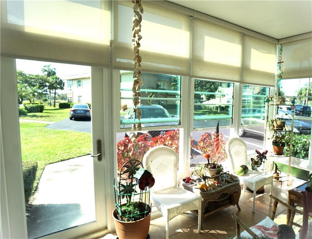 21 VISTA GARDENS Trail # 105, Vero Beach, FL 32962