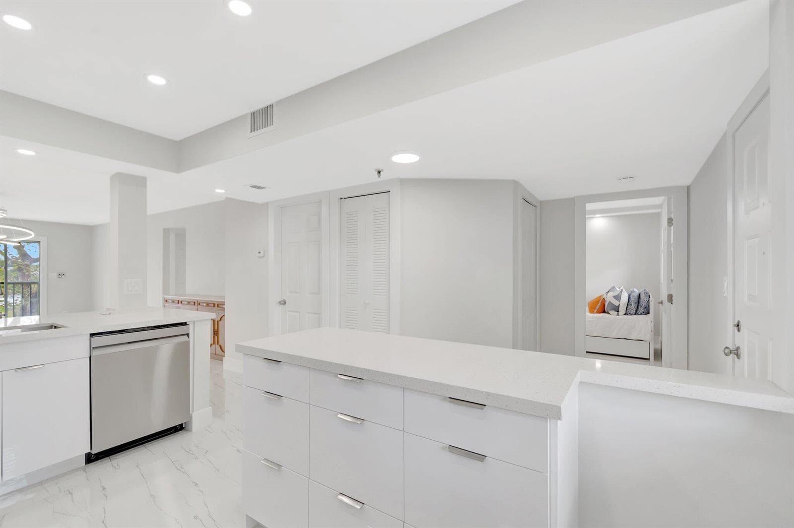7240 Huntington Lane # 202, Delray Beach, FL 33446 photo 5