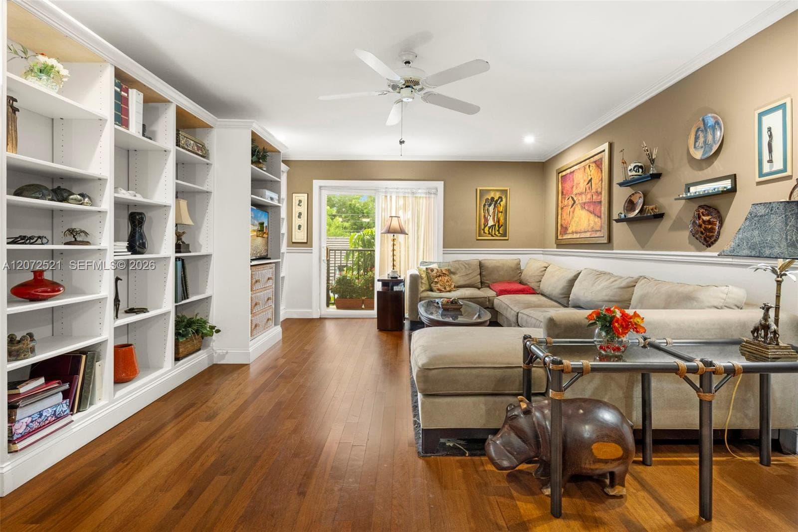 6815 Edgewater Dr # 202, Coral Gables, FL 33133 photo 3