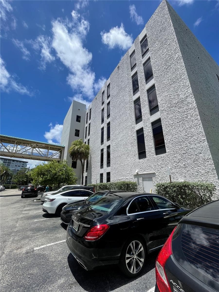 3700 Washington St # 500A, Hollywood, FL 33021 photo 4