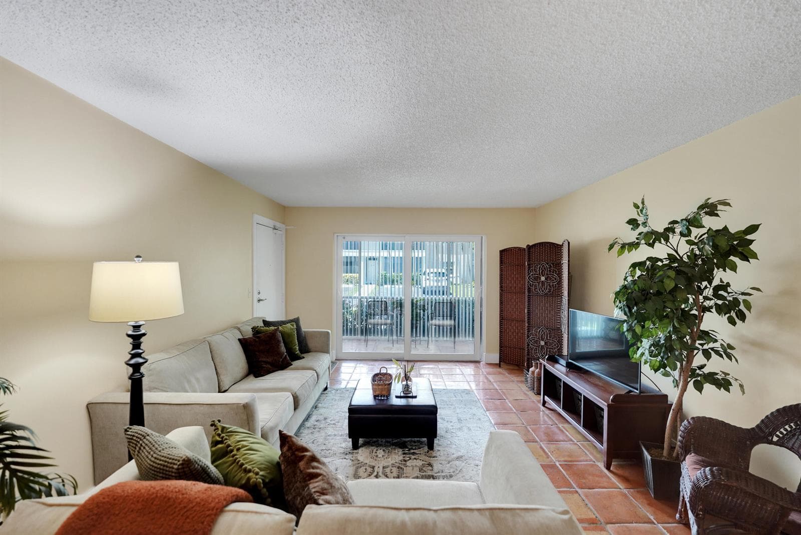 6473 BAY CLUB Drive # 1, Fort Lauderdale, FL 33308 photo 4