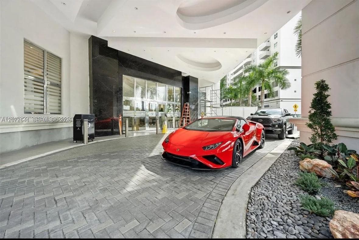 999 SW 1st Ave # 1814, Miami, FL 33130