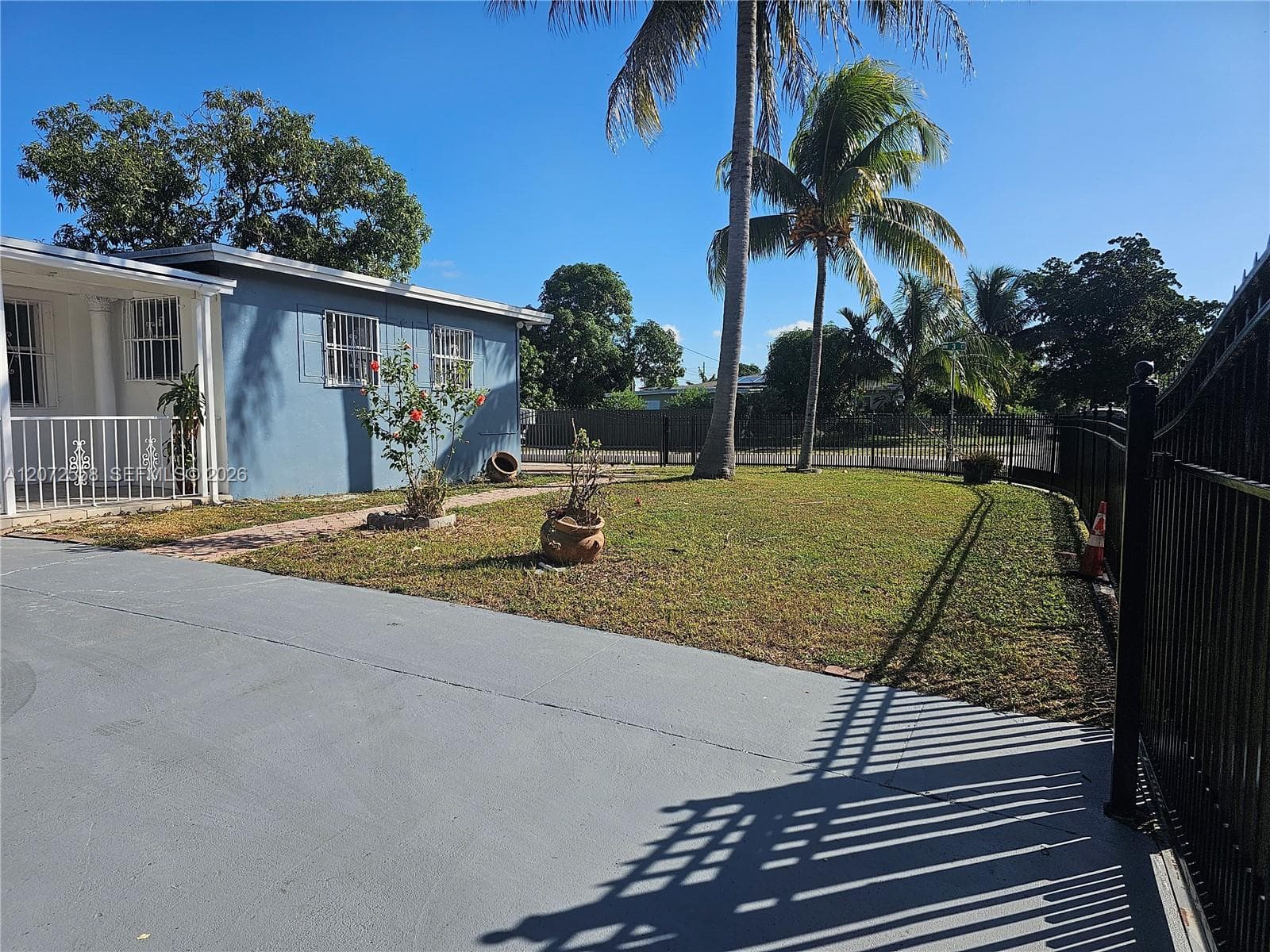 331 NW 195th Ter, Miami Gardens, FL 33169 photo 3