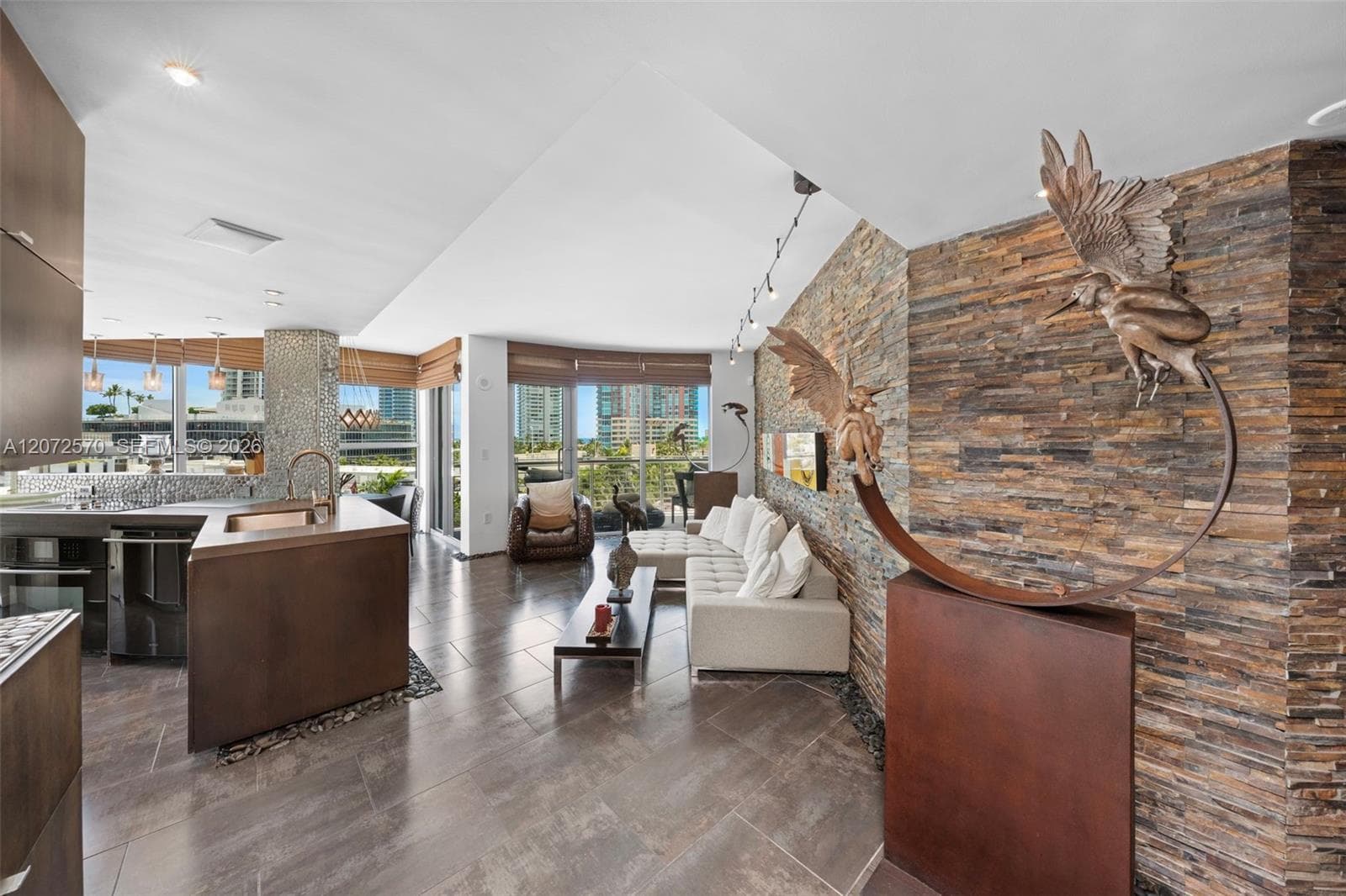 110 Washington Ave # 1709, Miami Beach, FL 33139 photo 3