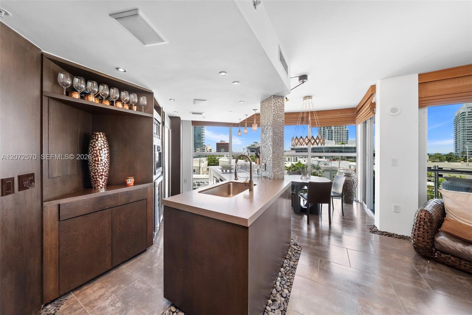 110 Washington Ave # 1709, Miami Beach, FL 33139 photo 5