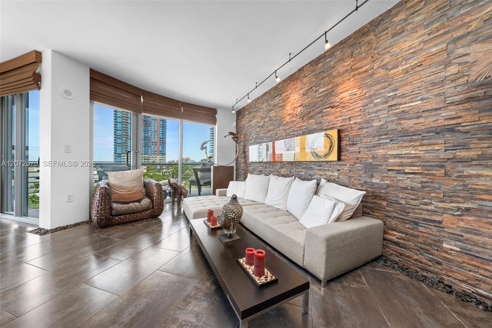110 Washington Ave # 1709, Miami Beach, FL 33139 photo 4