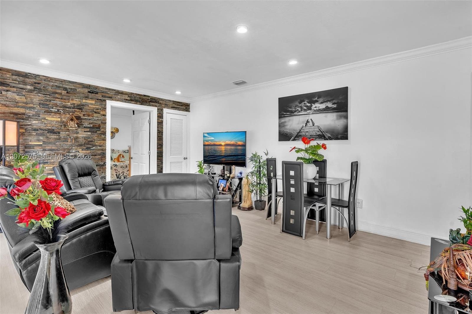 340 W 55th St, Hialeah, FL 33012 photo 4