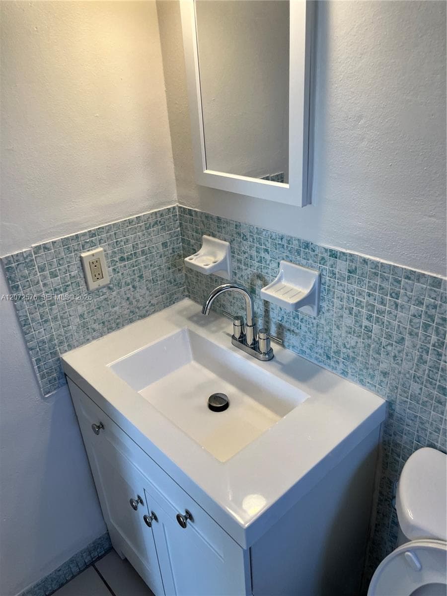 12905 Arch Creek Rd # 8, North Miami, FL 33161 photo 5
