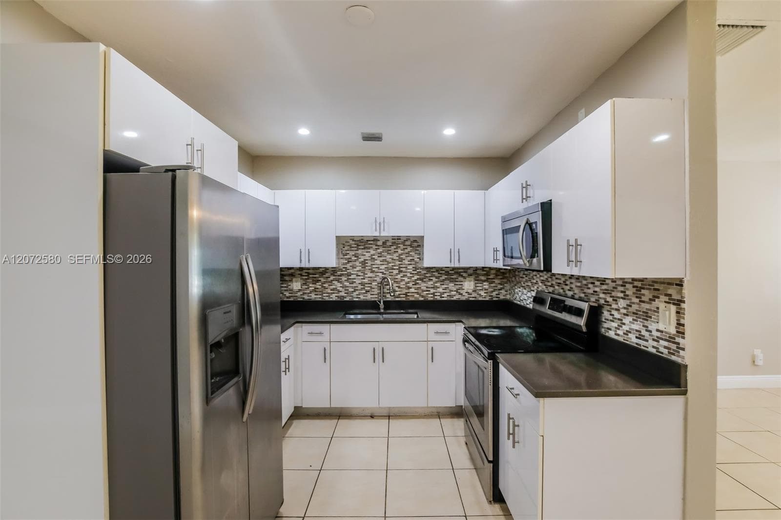 1761 NE 170th St, North Miami Beach, FL 33162 photo 5