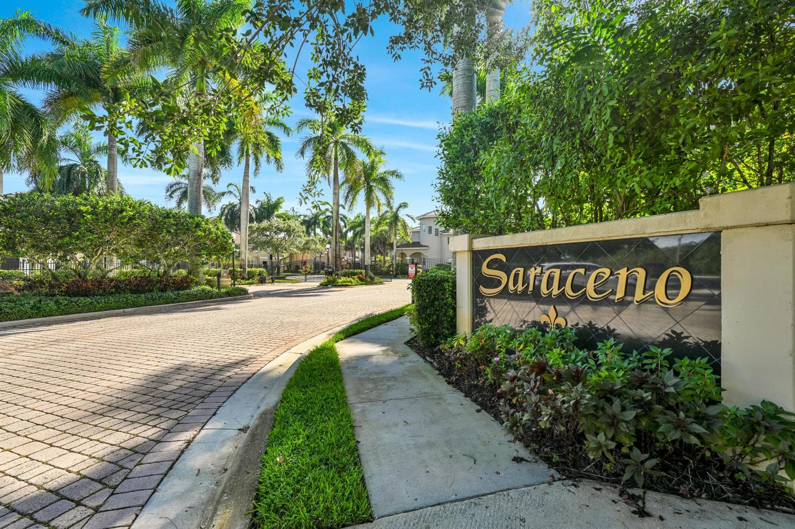 11695 NW 2ND Street, Plantation, FL 33325 photo 2