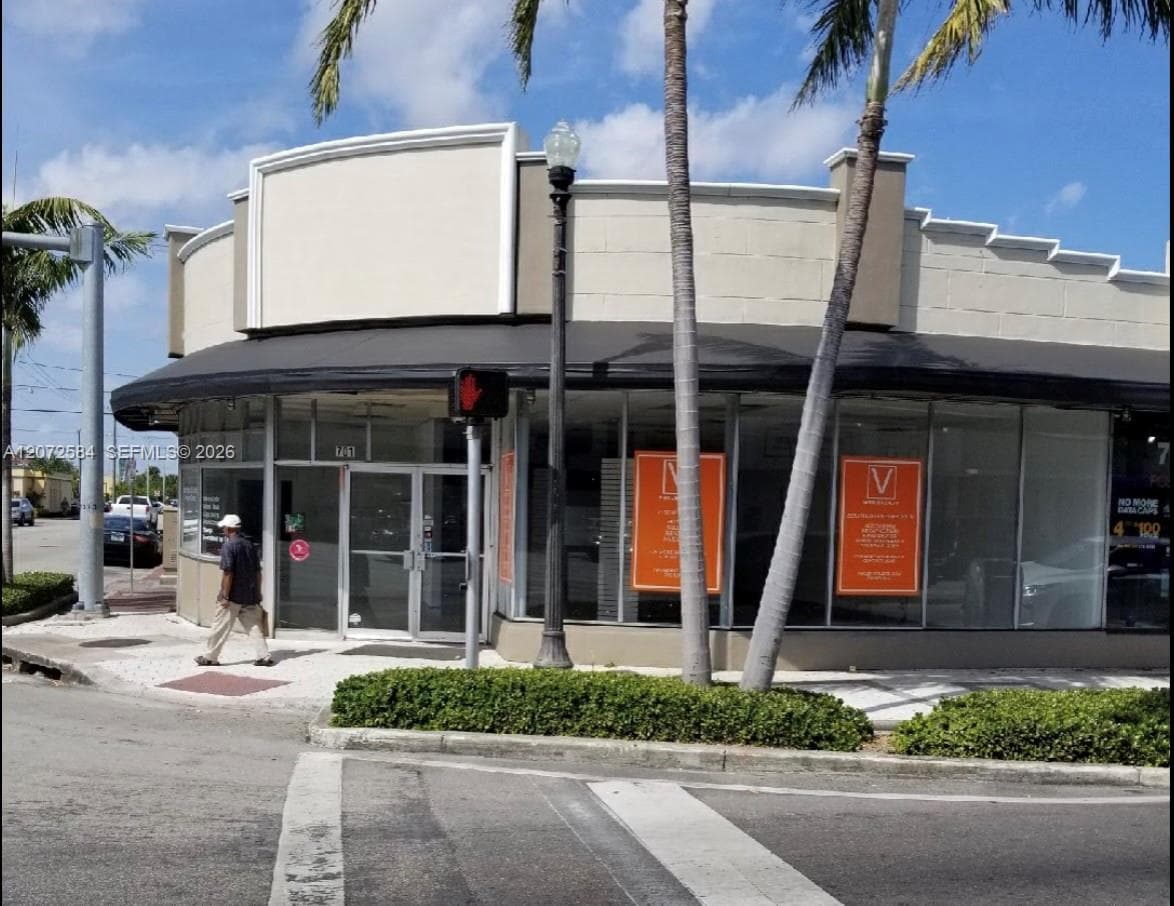 701 NE 125TH ST, North Miami, FL 33161 photo 2