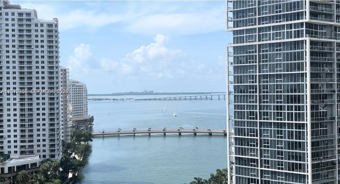 300 Biscayne Boulevard Way # 1805W, Miami, FL 33131 photo 5