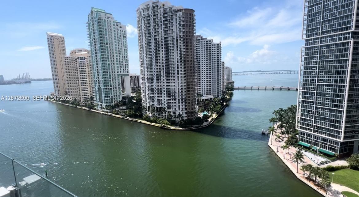300 Biscayne Boulevard Way # 1805W, Miami, FL 33131 photo 4