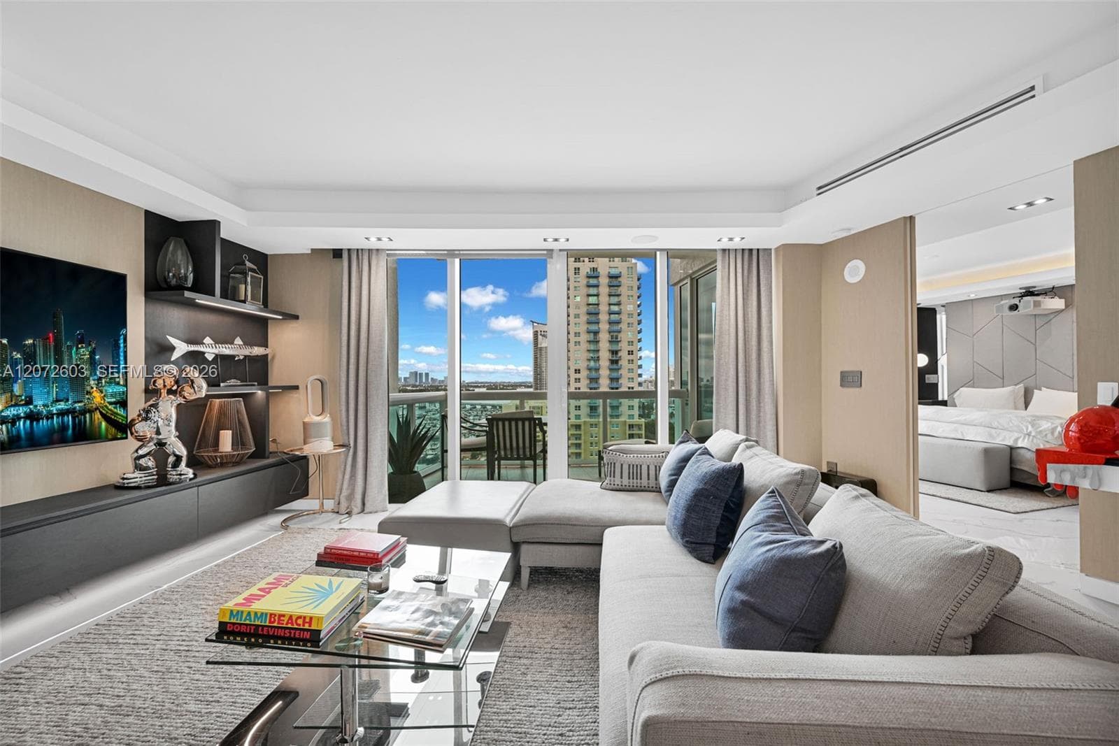 1000 S Pointe Dr # 1706, Miami Beach, FL 33139 photo 5
