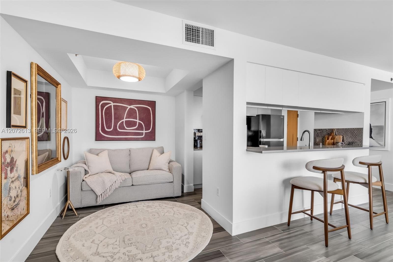 1200 Brickell Bay Dr # 2501, Miami, FL 33131 photo 4
