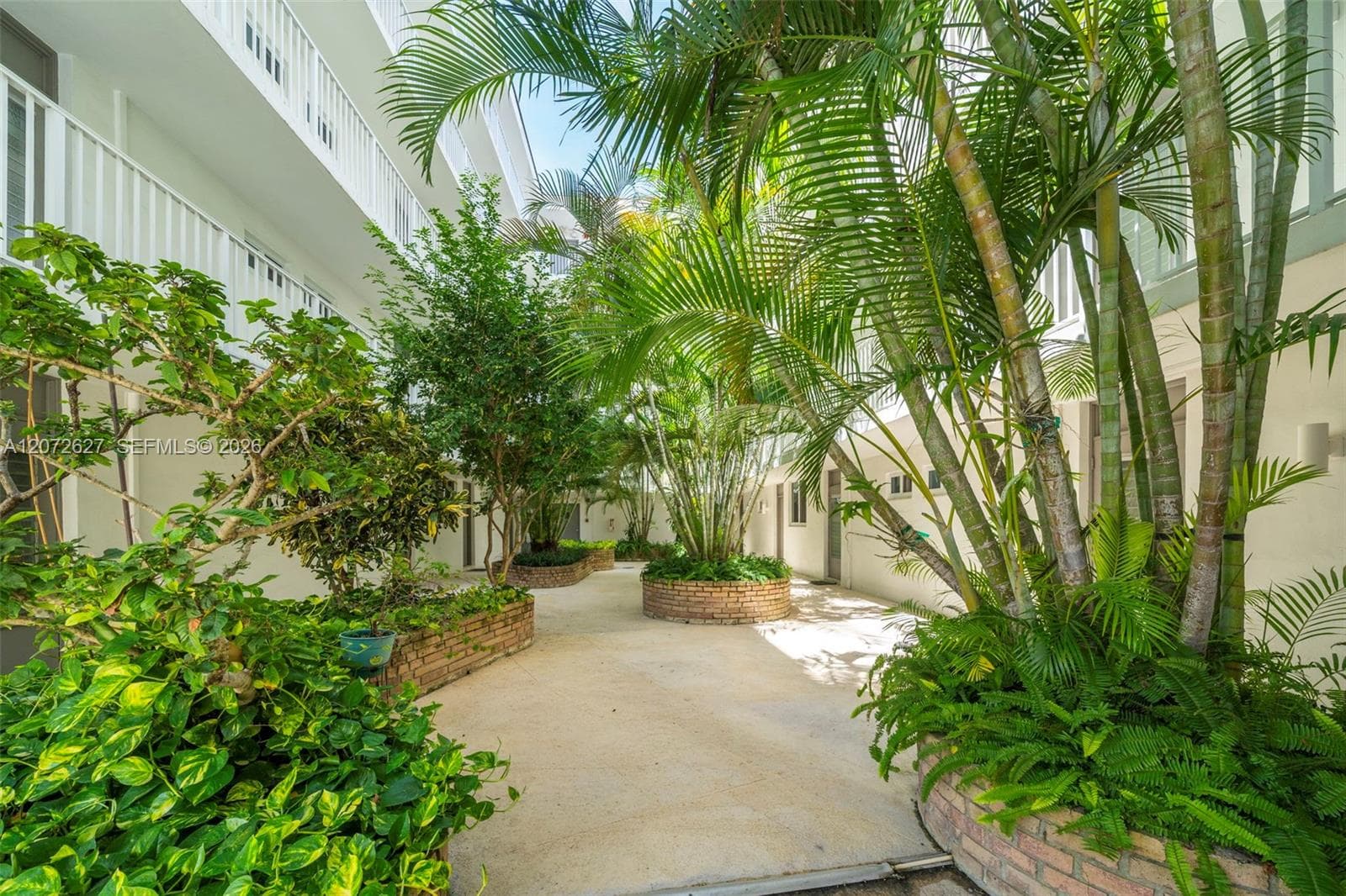 1670 Bay Rd # 4B, Miami Beach, FL 33139 photo 2