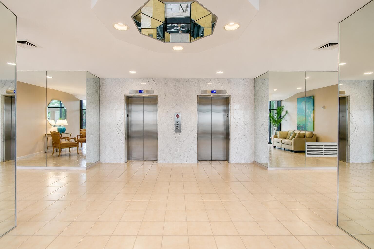 2400 Presidential Way # 1105, West Palm Beach, FL 33401 photo 3