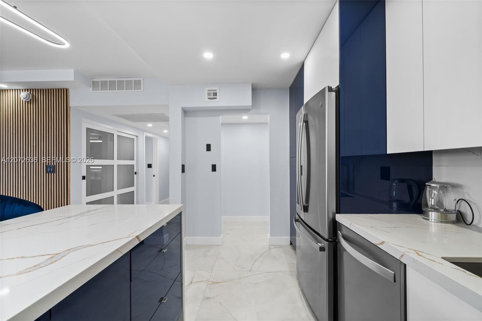 19380 Collins Ave # 826, Sunny Isles Beach, FL 33160 photo 3
