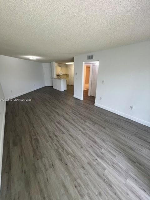 6288 NW 186th St # 109, Hialeah, FL 33015 photo 4