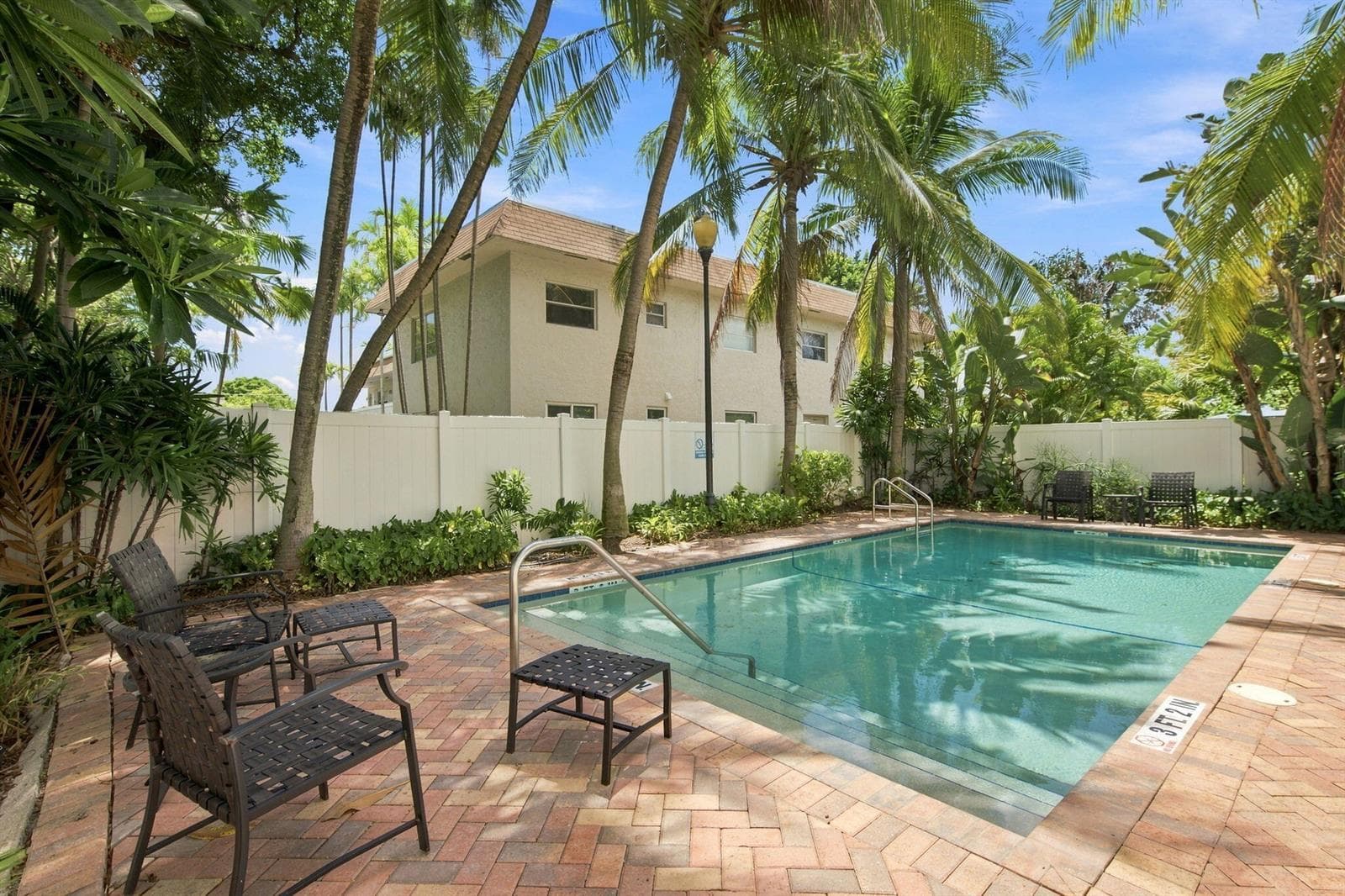 3434 NE 13TH Avenue, Oakland Park, FL 33334 photo 5