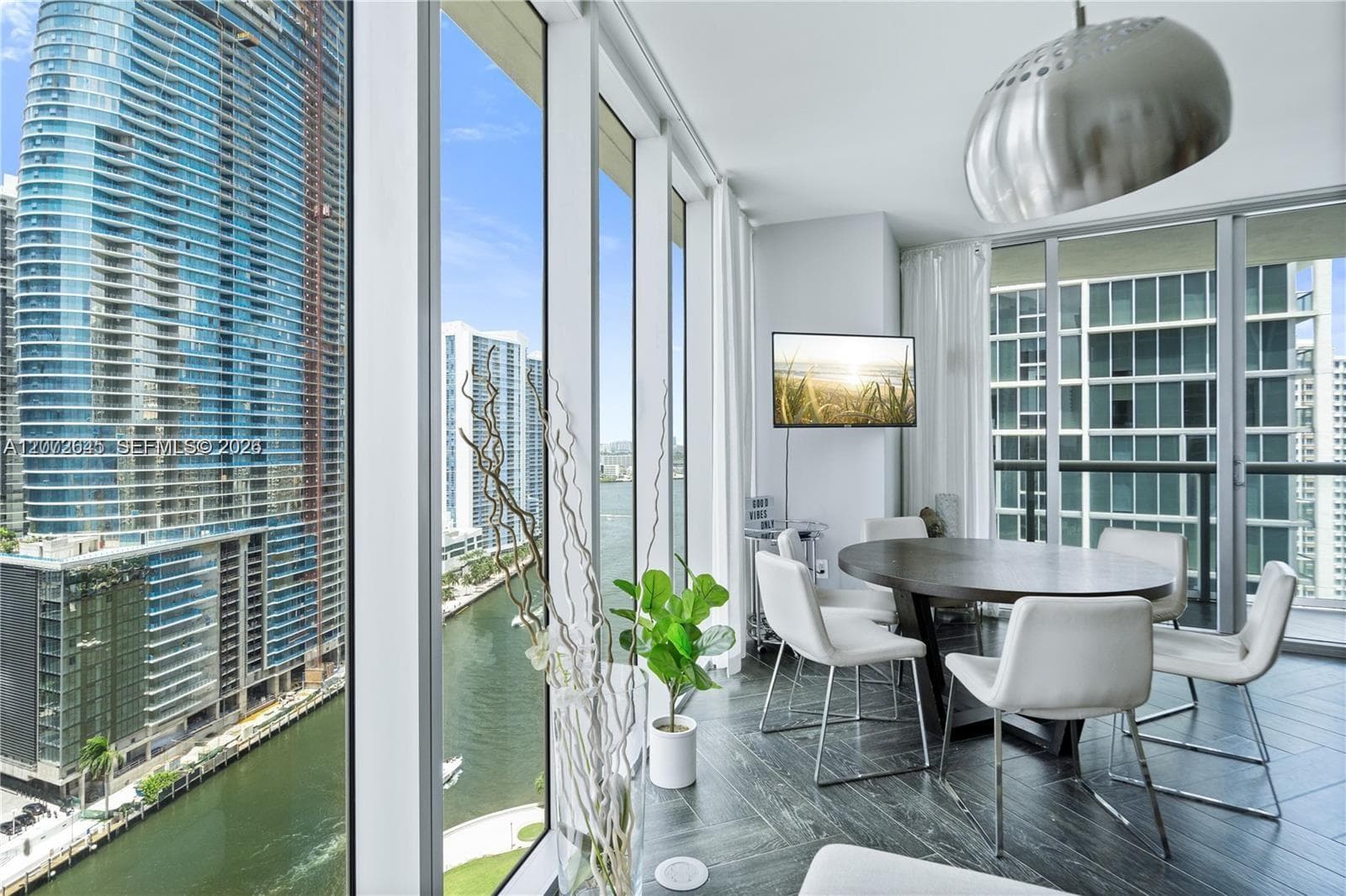 485 Brickell Ave # 2302, Miami, FL 33131