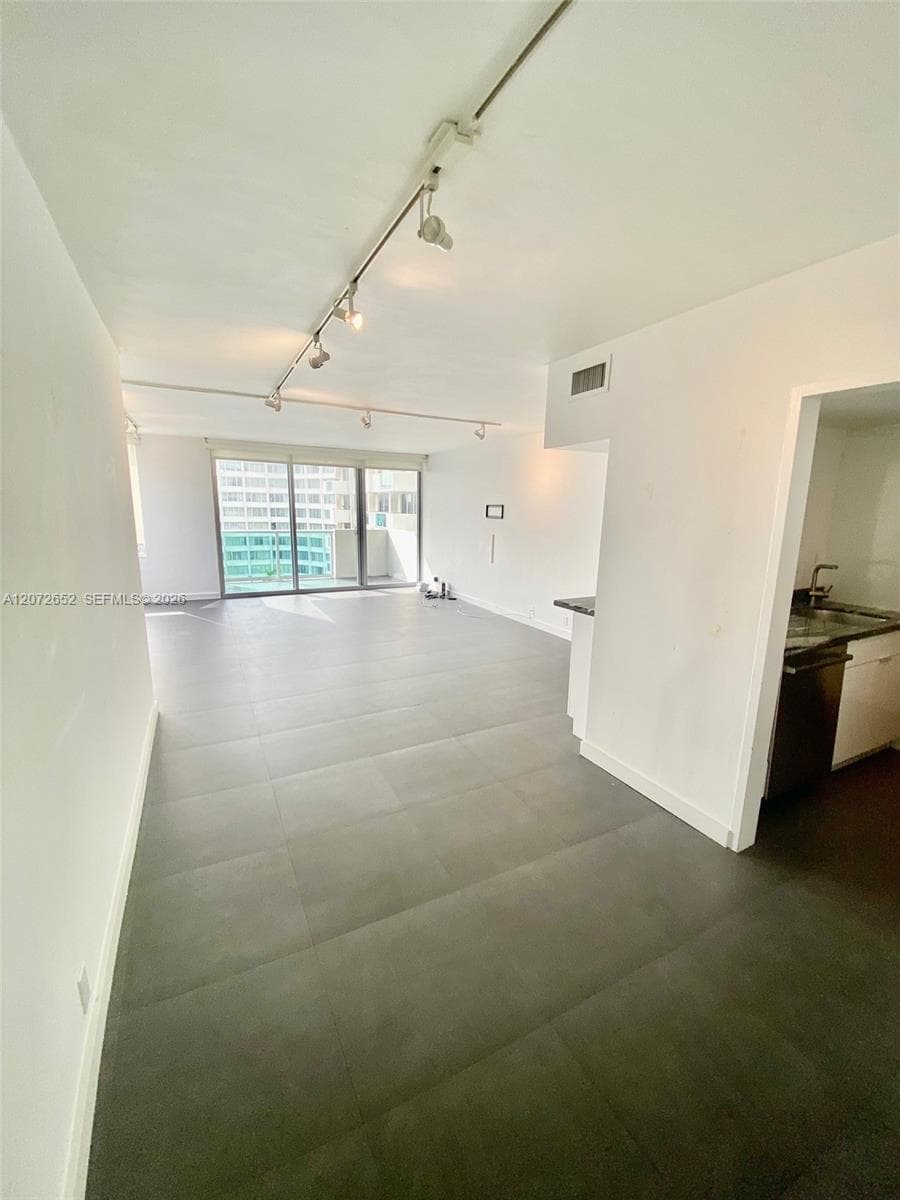 1200 West Ave # 815, Miami Beach, FL 33139 photo 3