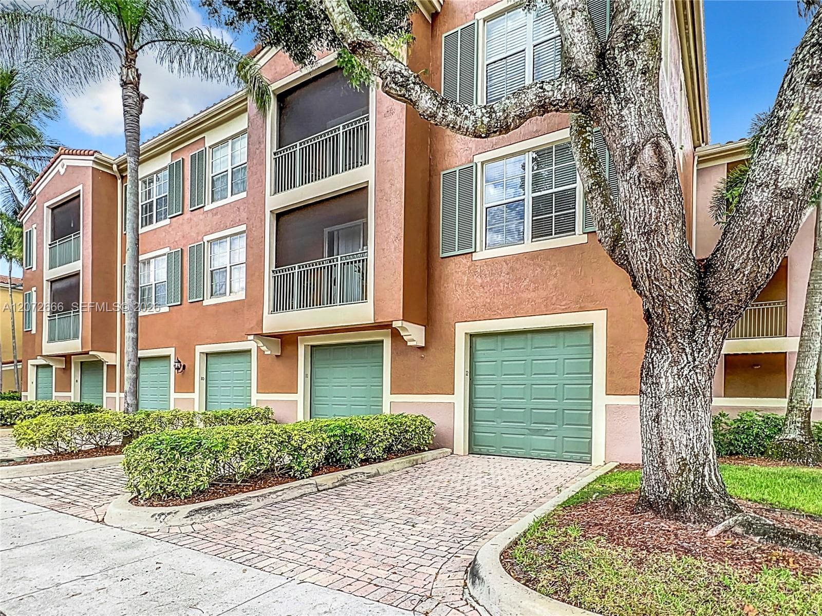 11720 Saint Andrews Pl # 205, Wellington, FL 33414 photo 2