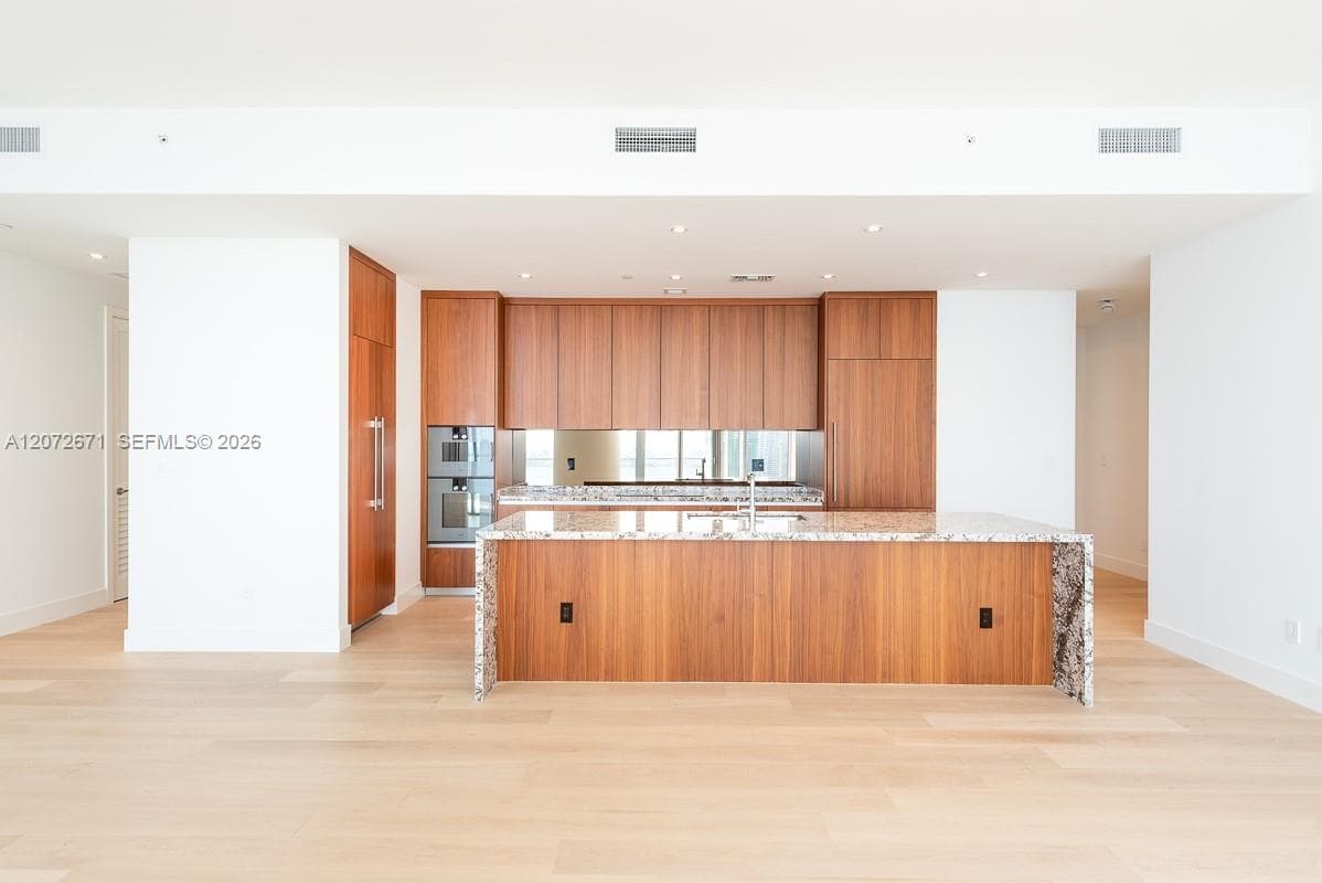 175 SE 25th Rd # 3504, Miami, FL 33129 photo 2