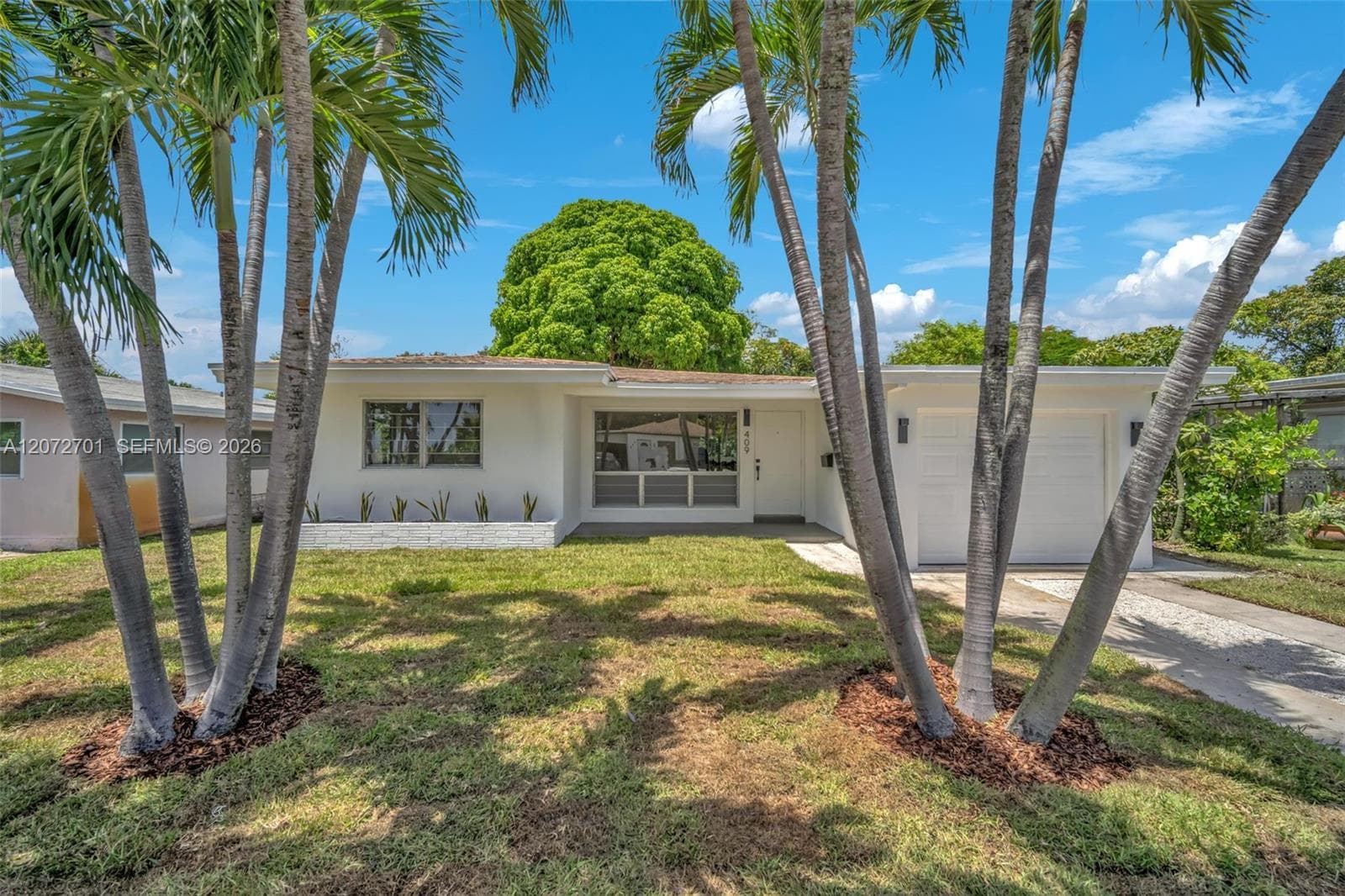 409 NW 17th Ave, Fort Lauderdale, FL 33311 photo 2