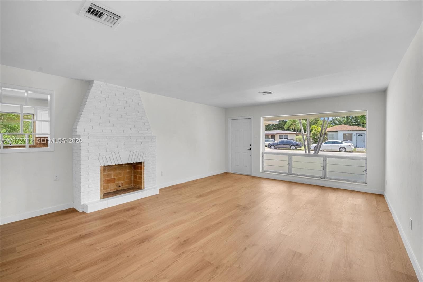 409 NW 17th Ave, Fort Lauderdale, FL 33311 photo 4