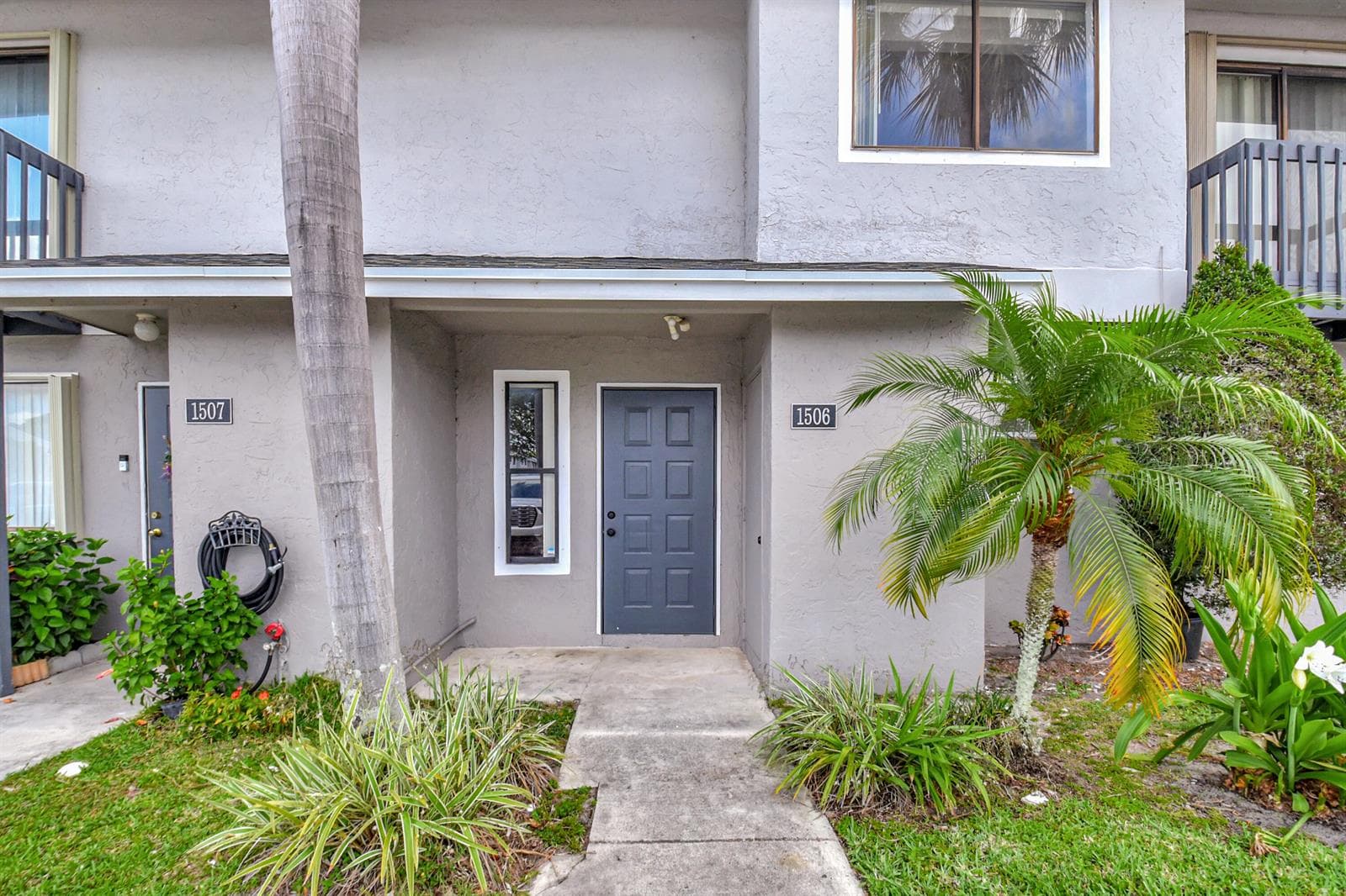 1506 WHARF Lane # 1506, FL 33463 photo 2