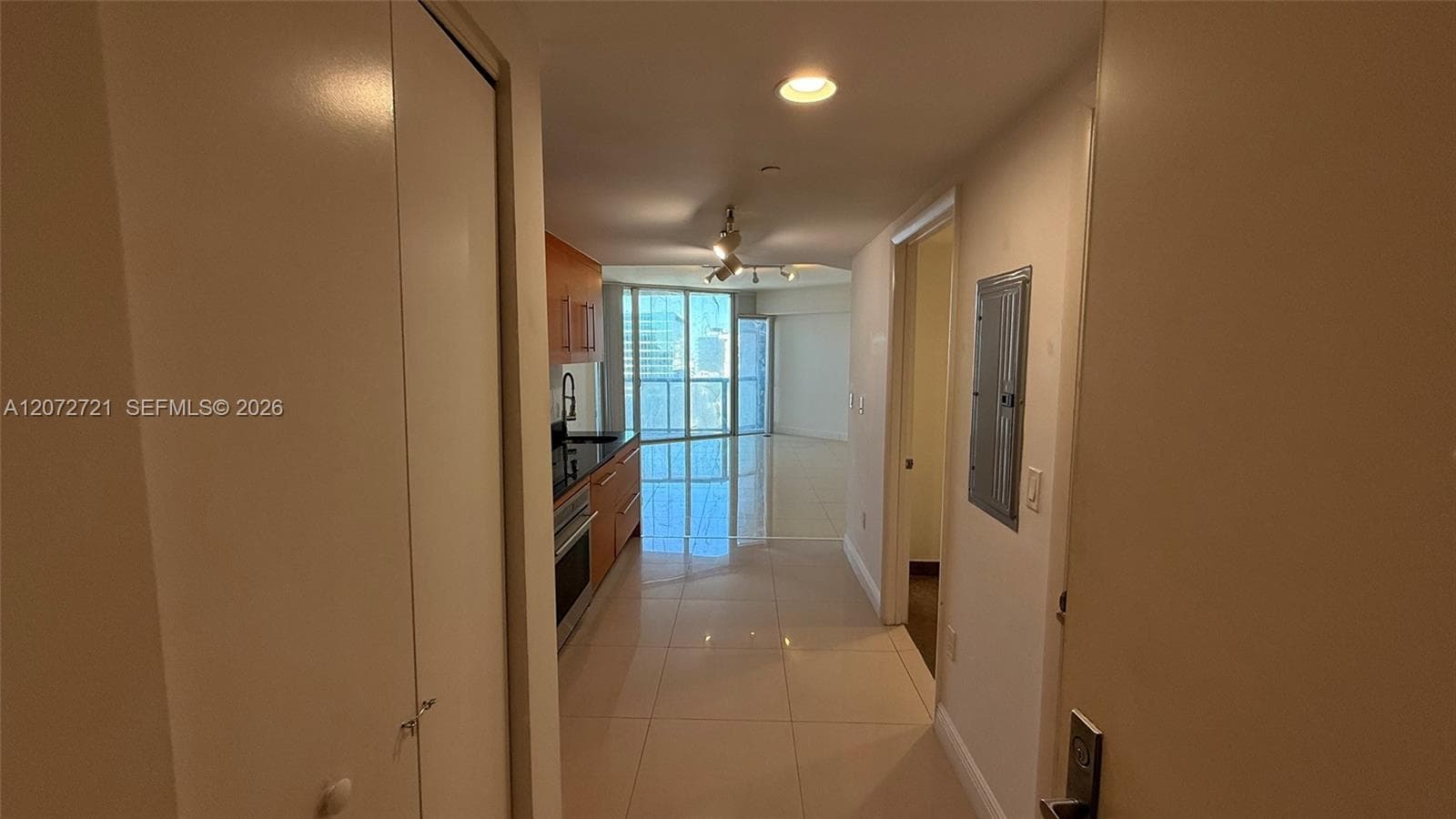475 Brickell Ave # 4408, Miami, FL 33131 photo 3